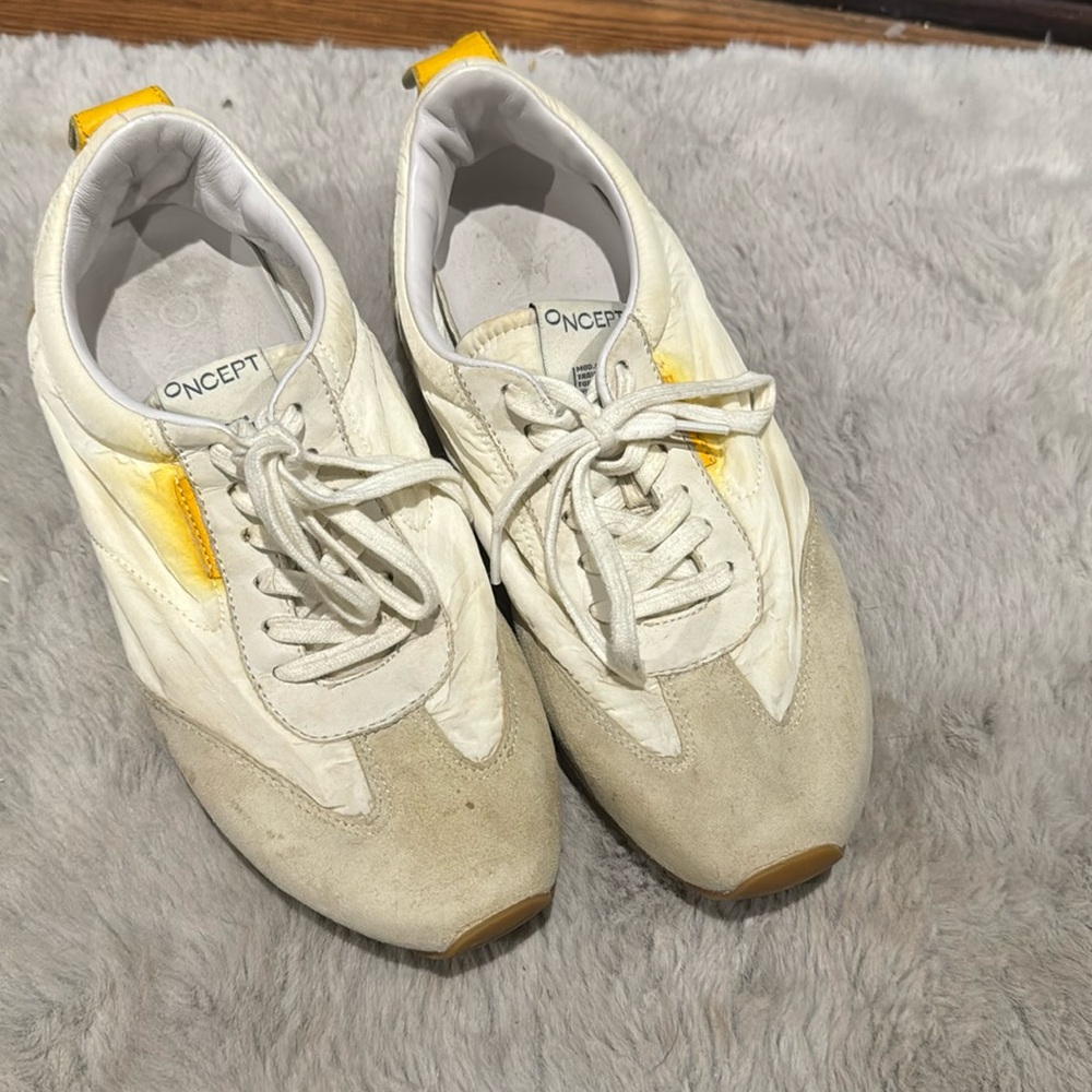 Oncept Tennis Shoes